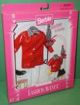 Mattel - Barbie - Fashion Avenue - Matchin' Styles - Barbie & Kelly - Red Raincoats - Outfit